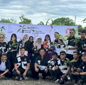 PSI Sulsel Tumbuhkan Semangat Kebersamaan Lewat Gerakan Tanam Pohon di Danau Mawang