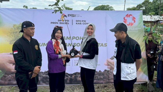 PSI Sulsel Tumbuhkan Semangat Kebersamaan Lewat Gerakan Tanam Pohon di Danau Mawang