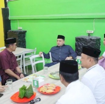 unafri Ajak Warga Makassar Jadikan Masjid Pusat Kegiatan Sosial dan Pendidikan Umat