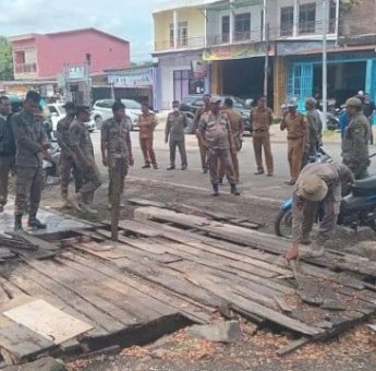 Bangunan Liar Dibongkar, Pasar Sentral Sinjai Ditata Ulang