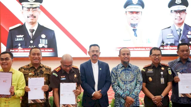 Bupati Lutim Ibas dan Kejaksaan Tandatangani MoU Perkuat Penegakan Hukum Berkeadilan