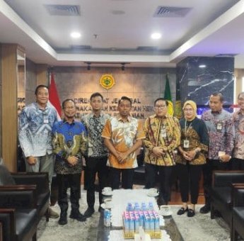 Dirjen Peternakan Puji Inisiatif Pemkab Sidrap Fasilitasi Kesepakatan Harga Telur