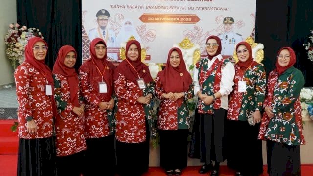 Ketua Dekranasda Kabupaten Sidenreng Rappang, Haslindah Syaharuddin.