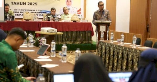 Sekda Buka Bimtek SPM: Pelayanan Dasar Adalah Hak Masyarakat yang Wajib Dipenuhi