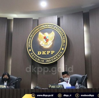 DKPP Jatuhkan Sanksi Berat, Anggota Bawaslu Wajo Dinyatakan Tak Layak Jadi Penyelenggara Pemilu