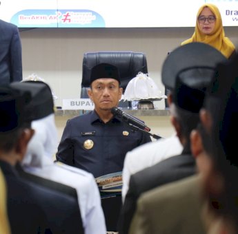 Bupati Irwan Lantik Eselon II dan Pejabat Lingkup Pemkab Lutim, Berikut Nama-namanya