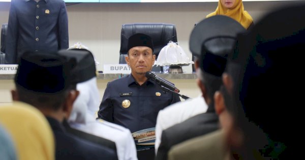 Bupati Irwan Lantik Eselon II dan Pejabat Lingkup Pemkab Lutim, Berikut Nama-namanya