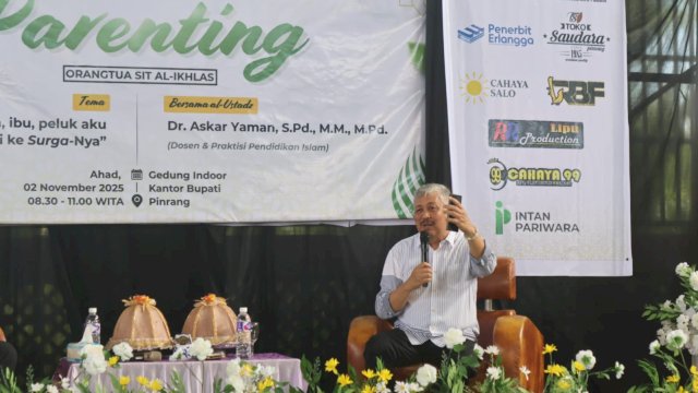 Bupati Pinrang, Irwan Hamid.