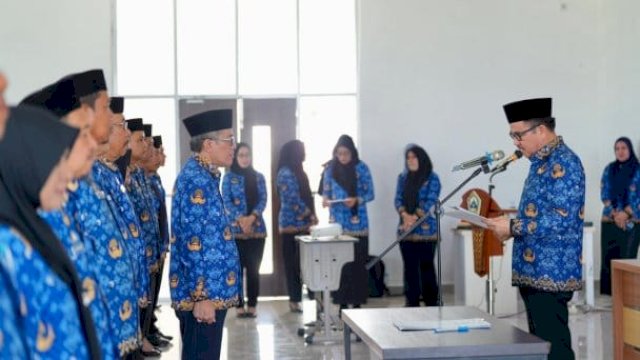 Sekprov Sulsel, Jufri Rahman, secara resmi mengukuhkan Dewan Pengurus Korpri Kabupaten Bantaeng masa bakti 2025&ndash;2030,