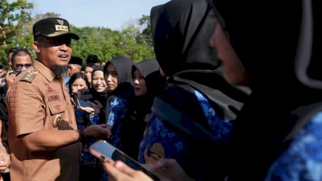 Gubernur Sulawesi Selatan, Andi Sudirman Sulaiman.