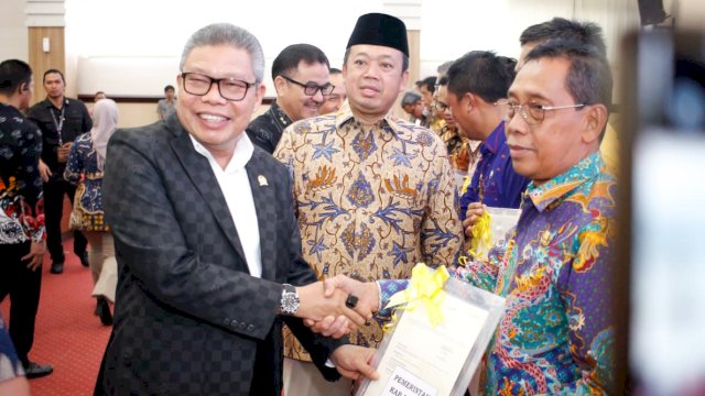 Anggota Komisi II DPR RI, Taufan Pawe dalam Rakor dengan Menteri ATR/BPN RI.