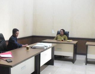 DPRD Sinjai Terima Aspirasi LBH Terkait Jam Operasional Toko Modern