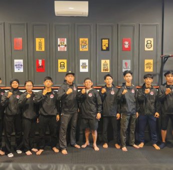 Ismail Suntik Motivasi, Kickboxing Makassar Berangkat dengan Target Lolos Maksimal