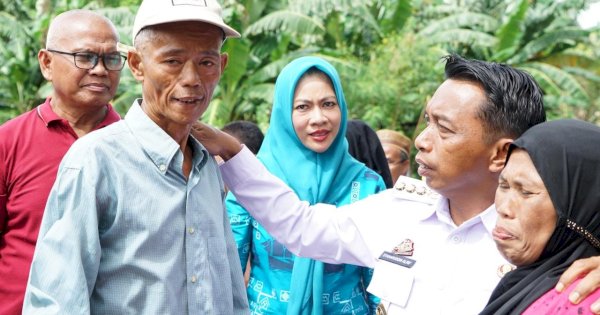 Bupati Sidrap Hadirkan Senyum Baru untuk Amir Lewat Bantuan Rumah Layak Huni