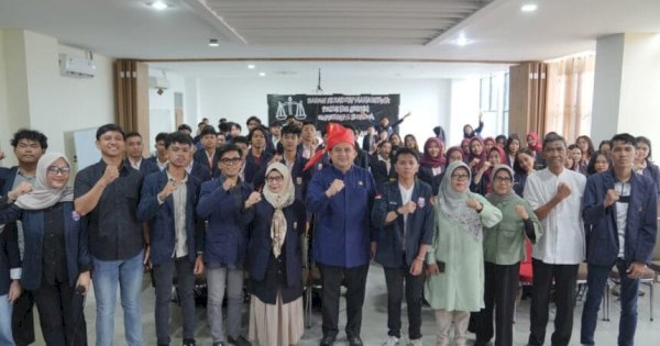 Dari Radio hingga Balai Kota, Kisah Perjalanan Munafri yang Menginspirasi Mahasiswa Hukum