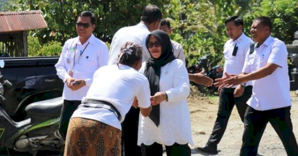Wabup Lutim Kunjungi Korban Kebakaran di Cendana Hitam, Beri Dukungan Moril