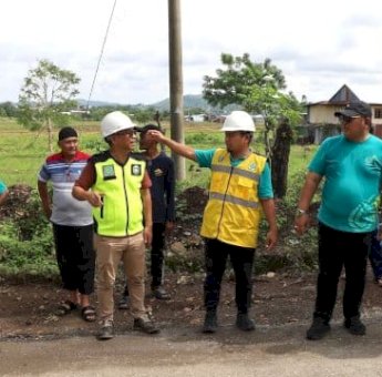 Wali Kota Parepare Tasming Hamid Tinjau Perbaikan Jalan, Minta Dikerjakan Sesuai Standar