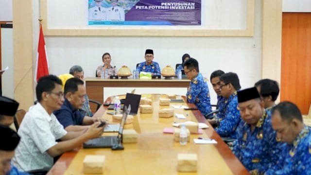 Pangkep Menuju Pusat Investasi Baru: BAPPERIDA Bahas Peta Potensi Bersama Unhas