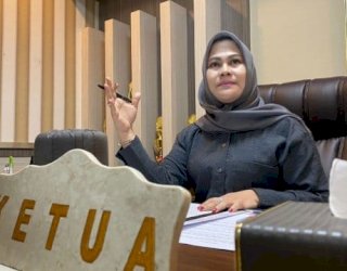 Dokumen RKA Tak Jelas, Komisi E DPRD Sulsel Semprot Disdik dan Tunda Rapat Kerja