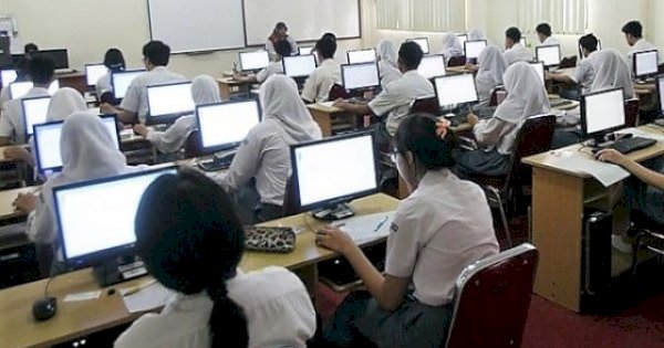 Catat! Jadwal TKA 2025 untuk Siswa SMA Dimulai 3 November, Ini Tata Tertibnya