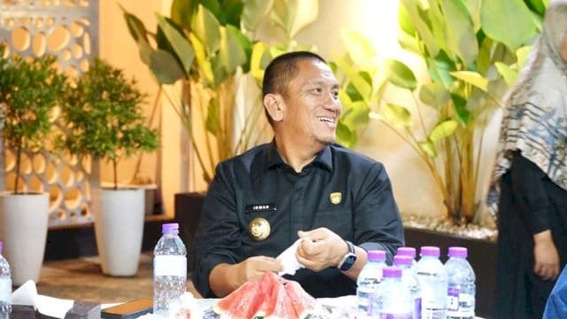 Bupati Luwu Timur, H. Irwan Bachri Syam.