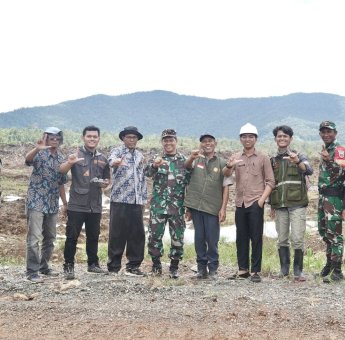 Pemkab Lutim dan Kodim 1403 Palopo Tinjau Progres Cetak Sawah di Towuti