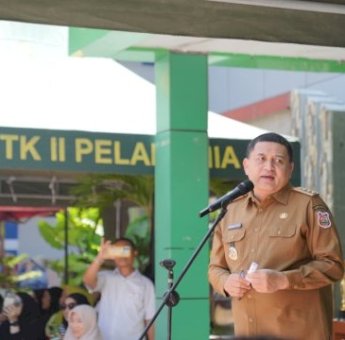 Wali Kota Munafri Ingatkan Kreativitas di Porseni SMPN 6 Makassar