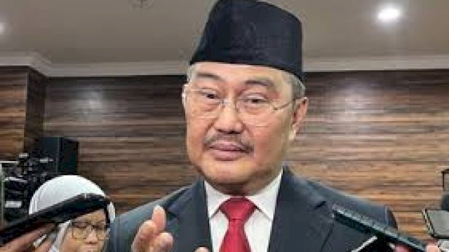 Ramai Penolakan UU KUHAP, Jimly Asshiddiqie: Kalau Tidak Setuju, Silakan Uji ke MK