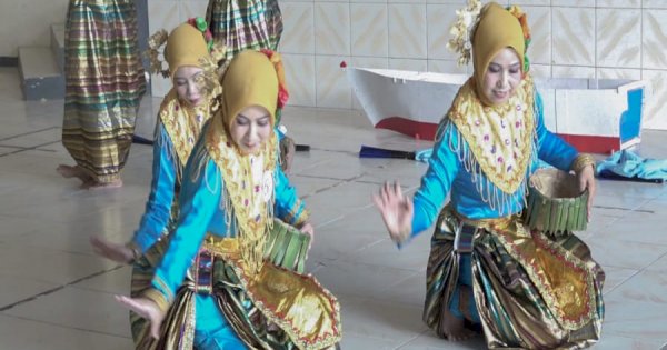 Lomba Tari Porsenijar Pangkep Usung Tema Kearifan Lokal