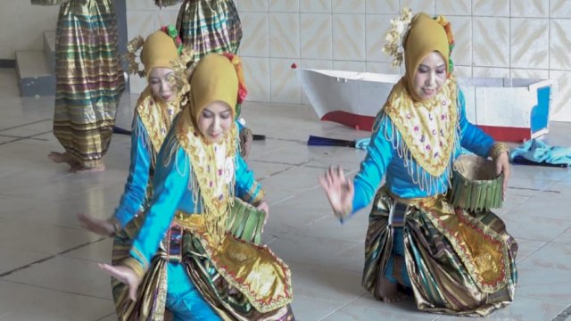 Lomba Tari Porsenijar Pangkep Usung Tema Kearifan Lokal