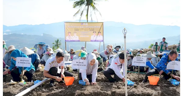 Wagub Sulsel Fatmawati Rusdi Luncurkan GENTING dan Gerakan Makan Telur di Enrekang