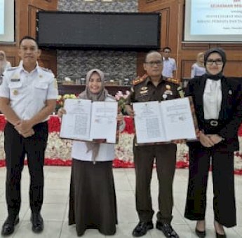 Bupati Ratnawati Arif MoU dengan Kejari Sinjai Perkuat Sinergi Hukum