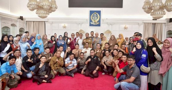 Gubernur Sulsel Lepas 100 Nakes dan Tambahan Rp1 Miliar untuk Bantu Penanganan Bencana di Aceh Tamiang