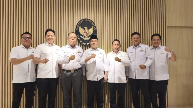 Bupati Sidrap Syaharuddin Alrif menghadiri audiensi Dewan Pengurus Asosiasi Pemerintah Kabupaten Seluruh Indonesia (Apkasi) dengan Kemenkes.