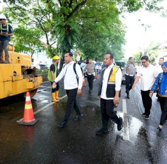Gubernur Sulsel Resmi Groundbreaking Preservasi Jalan Paket 1 MYC Senilai Rp430 Miliar