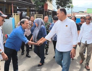 Warga Paropo Curhat ke Legislator NasDem Soal Kenaikan Harga Imbas Program MBG