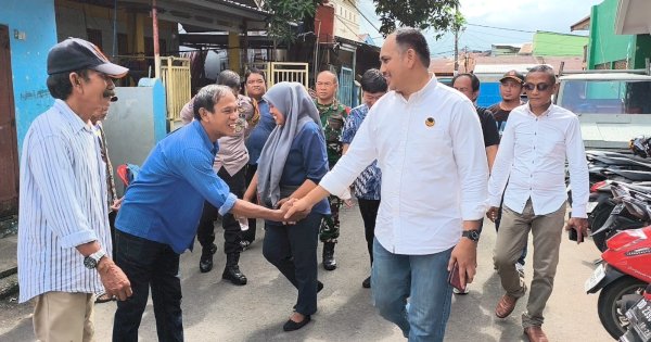 Warga Paropo Curhat ke Legislator NasDem Soal Kenaikan Harga Imbas Program MBG