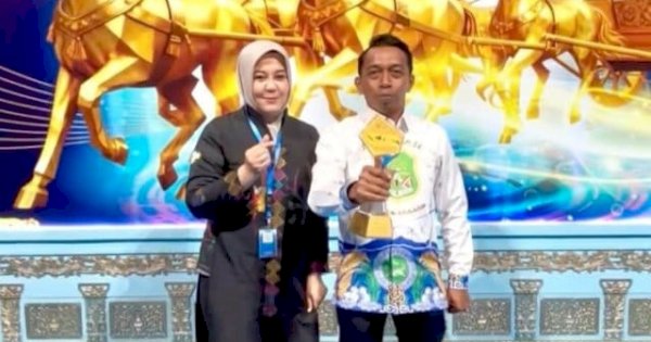 Di Hadapan Presiden, Bupati Sidrap Dianugerahi TP2DD Terbaik 2025 Kawasan Sulawesi