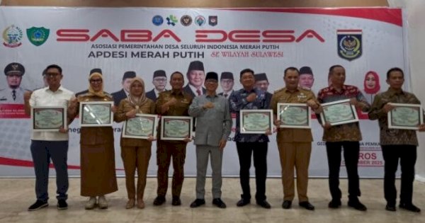Bupati Maros Chaidir Syam Terima Penghargaan Tokoh Peduli Desa dari APDESI