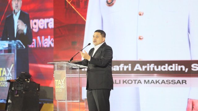 PAD Tembus Rp1,8 Triliun, Pemkot Makassar Apresiasi Wajib Pajak di Tax Award 2025