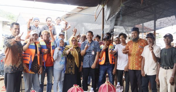 Pemkab Luwu Timur Perkuat Sektor Perikanan Lewat Bantuan Sarana Nelayan