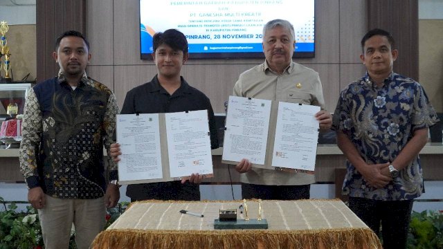 Bupati Pinrang H. A. Irwan Hamid, S.Sos.