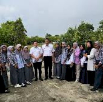 Sufriadi Arif Temukan Banyak Fasilitas Rusak di SMAN 15 Wajo, Minta Rehabilitasi Diprioritaskan