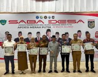 Bupati Ibas Terima Penghargaan Atas Dedikasi dalam Pembangunan KDMP