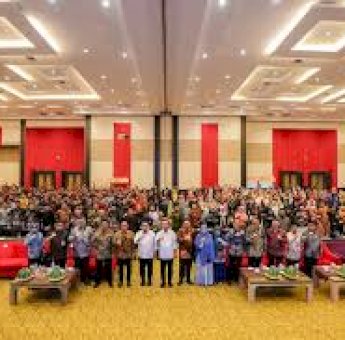 Puncak HGN 2025 Sulsel, Gubernur Tegaskan Pentingnya Pendidikan Berkualitas untuk Semua