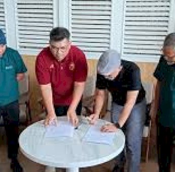 Cahaya Bone&ndash;PSM Makassar Perkuat Sinergi Transportasi Suporter Lewat Penandatanganan MoU