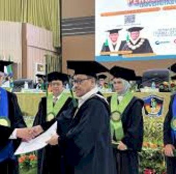 Tambah Tiga Profesor Baru, UMI Mantapkan Status Perguruan Tinggi Swasta Pencetak Guru Besar Terbanyak