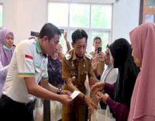 Baznas Pangkep Peringati Hari Ibu ke-97 dengan Aksi Peduli Lansia