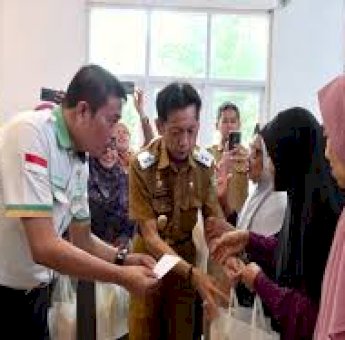Baznas Pangkep Peringati Hari Ibu ke-97 dengan Aksi Peduli Lansia