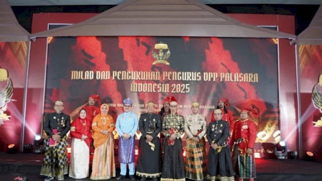Sekda Sulsel Hadiri Milad I PALASARA Indonesia, Tekankan Integritas dan Pengabdian Budaya